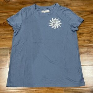 Abercrombie Kids Size 15/16 Blue Sunburst Tee